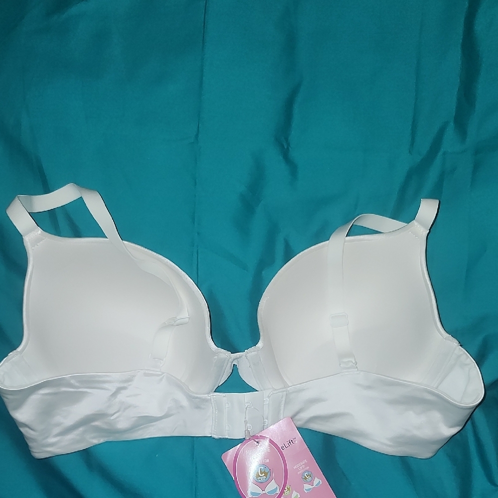 Kathleen Kirkwood Smooth White Bra - Picture 4 of 7